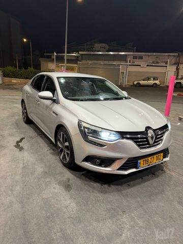 רנו מגאן