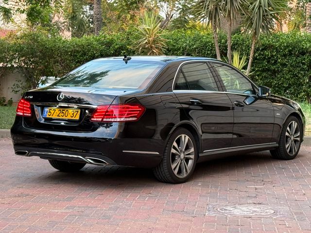 מרצדס-בנץ E-class
