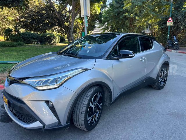 טויוטה C-HR