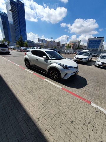 טויוטה C-HR