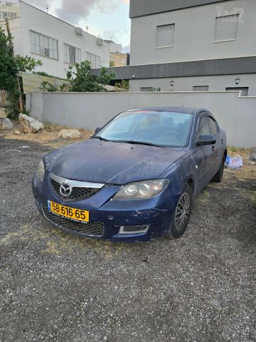 מודעת רכב מאזדה 3