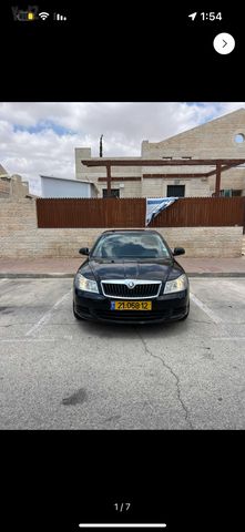אוקטביה  Ambiente אוט׳ בנזין סדאן 1.4 (122 כ״ס)