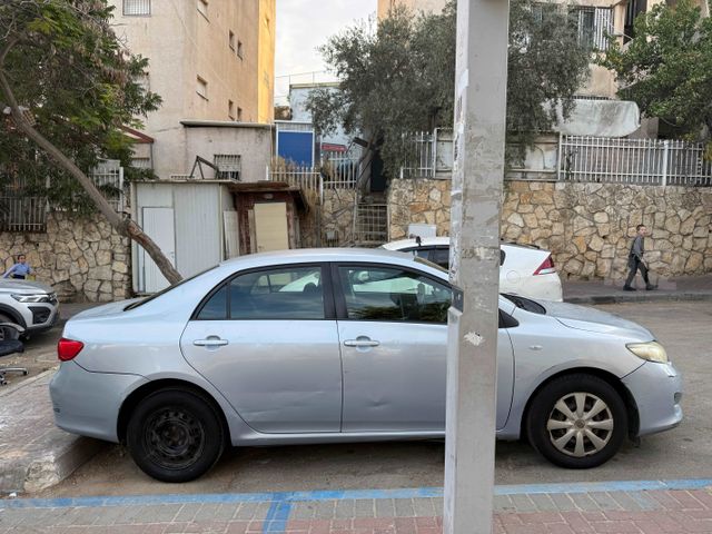 טויוטה קורולה