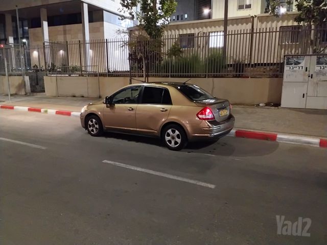 ניסאן טידה