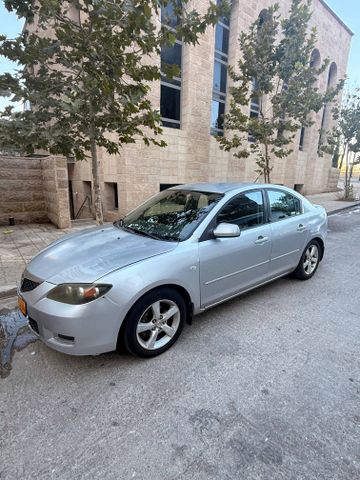 מאזדה 3