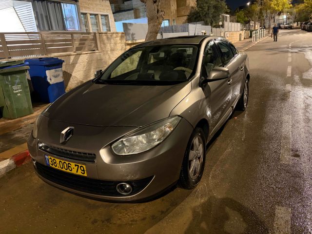 פלואנס Privilege אוט׳ דיזל 1.5 (110 כ״ס)