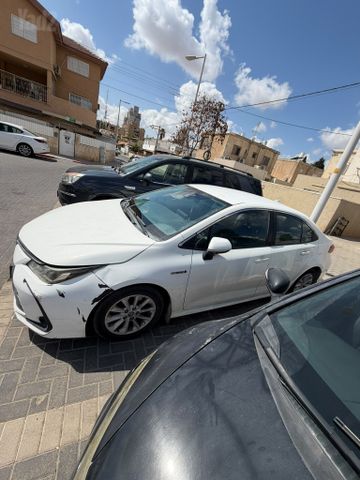 טויוטה קורולה