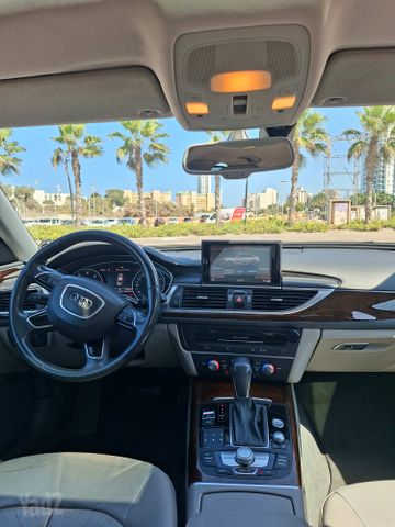 אאודי A6