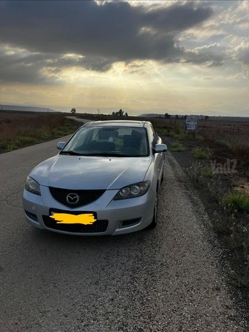 מאזדה 3