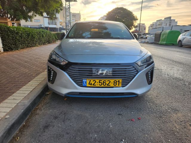יונדאי איוניק