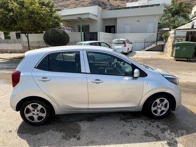 קיה פיקנטו