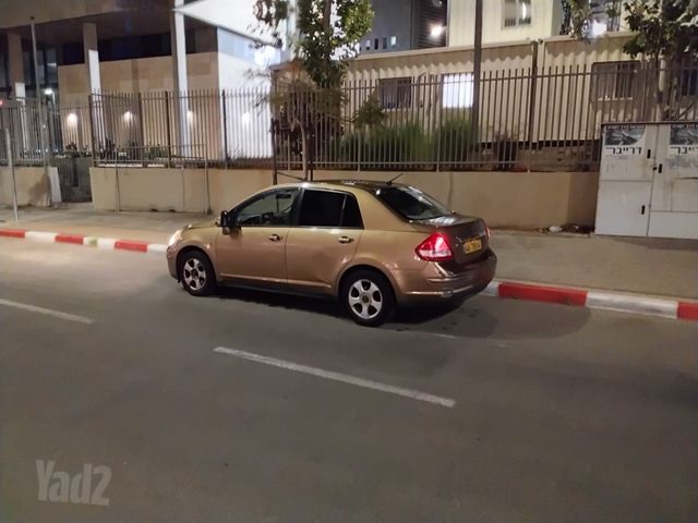 ניסאן טידה