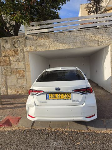 טויוטה קורולה