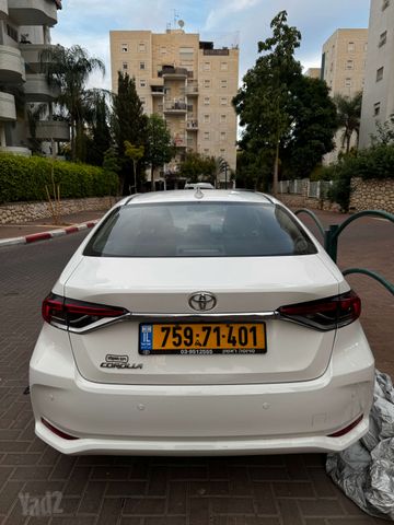 טויוטה קורולה