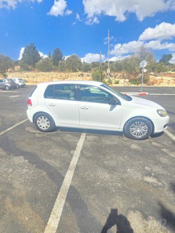 פולקסווגן גולף