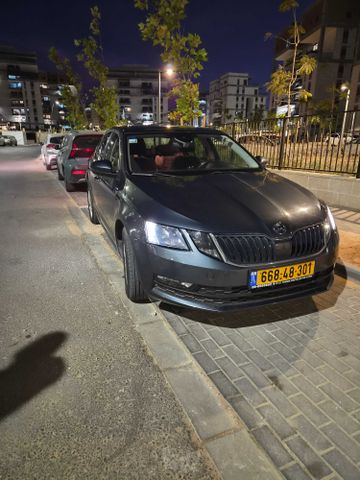 סקודה אוקטביה