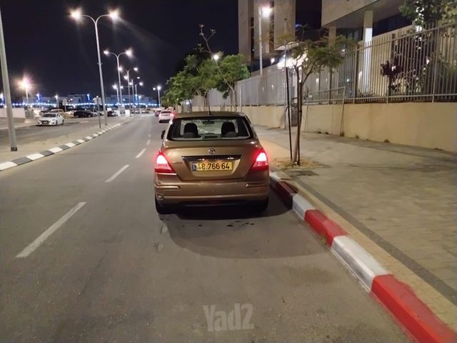 ניסאן טידה