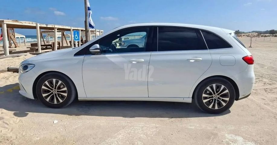 מודעת רכב מרצדס-בנץ B-class