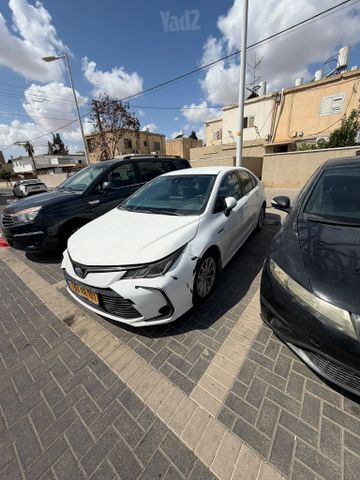 טויוטה קורולה