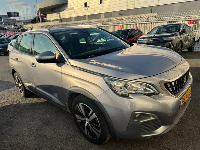 פיג'ו 3008