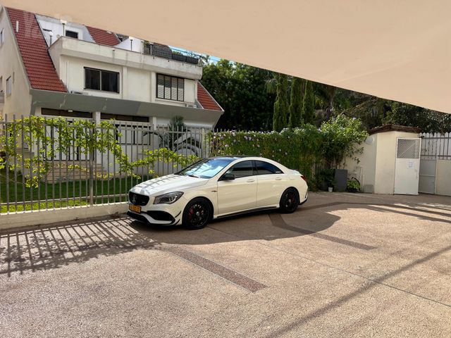 מרצדס-בנץ CLA
