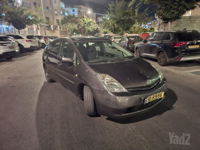 מודעת רכב טויוטה פריוס