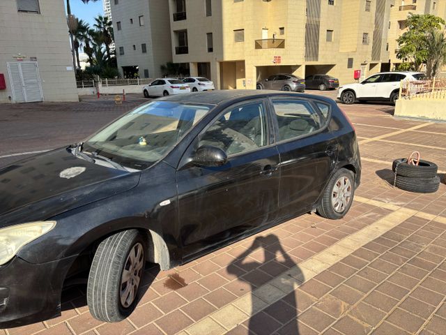 יונדאי i30