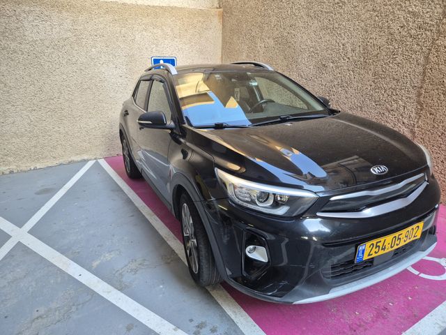 מודעת רכב קיה סטוניק