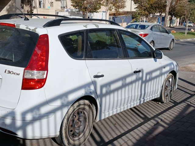 יונדאי i30