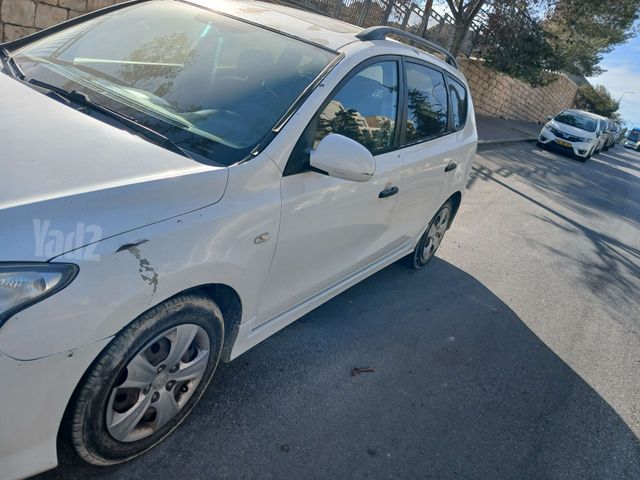 יונדאי i30