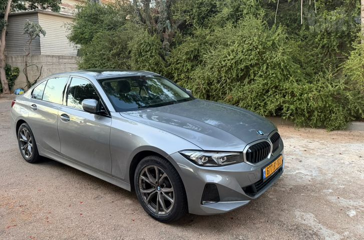 מודעת רכב ב מ וו סדרה 3