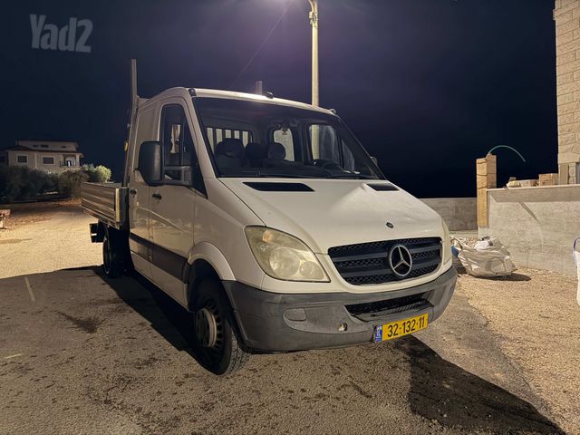 מודעת רכב מרצדס-בנץ ספרינטר