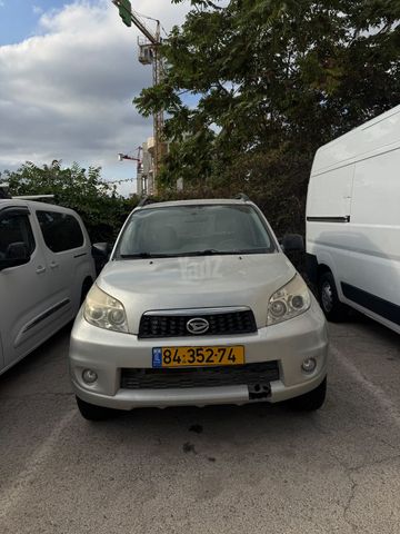 מודעת רכב דייהטסו טריוס