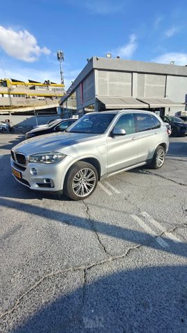 ב מ וו X5
