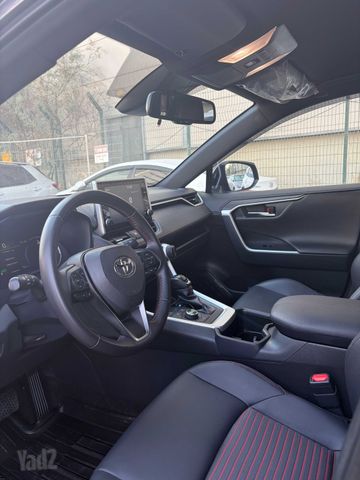 טויוטה RAV4