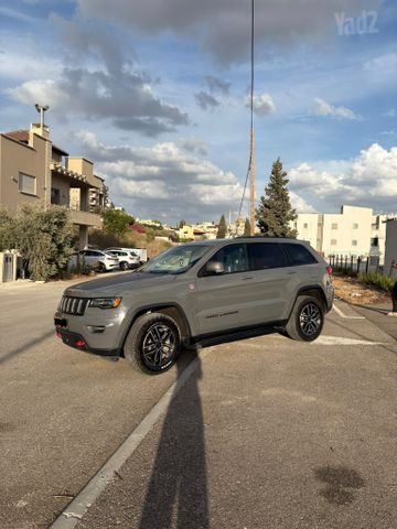 ג'יפ גרנד צ'ירוקי