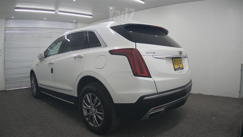 קאדילק XT5