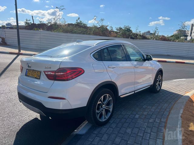 ב מ וו X4