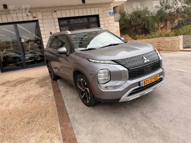 מודעת רכב מיצובישי אאוטלנדר 2