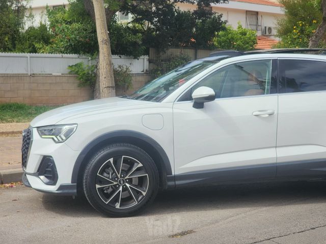 אאודי Q3