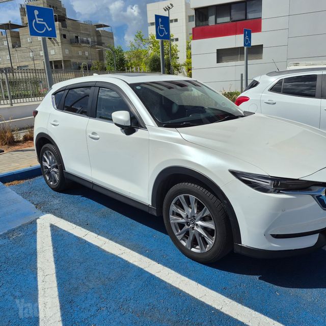 מודעת רכב מאזדה CX-5