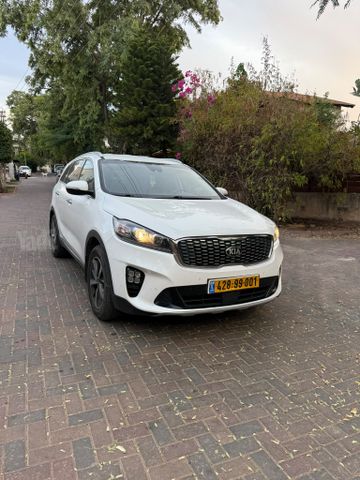 קיה סורנטו
