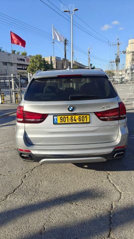 ב מ וו X5