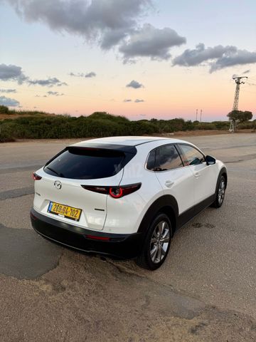 מאזדה CX-30