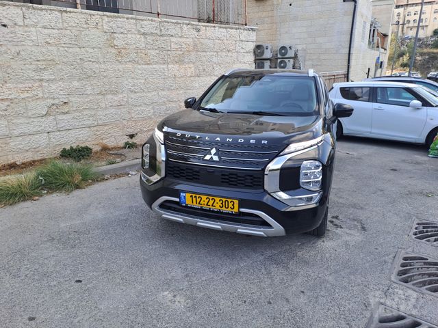 מודעת רכב מיצובישי אאוטלנדר