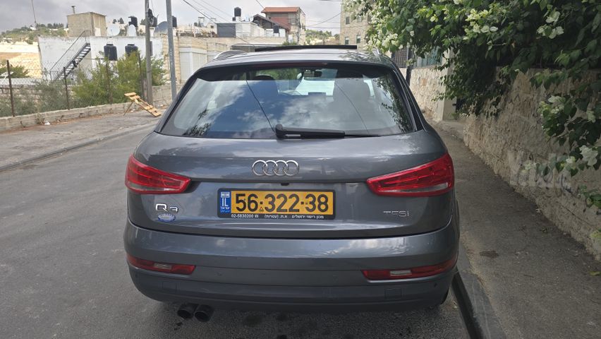 אאודי Q3