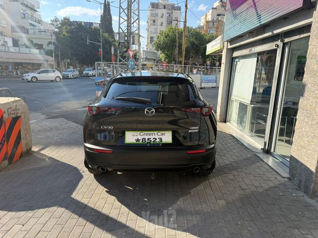 מאזדה CX-30