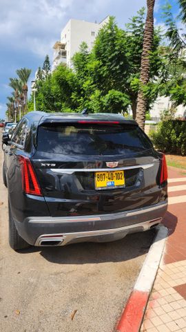 קאדילק XT5