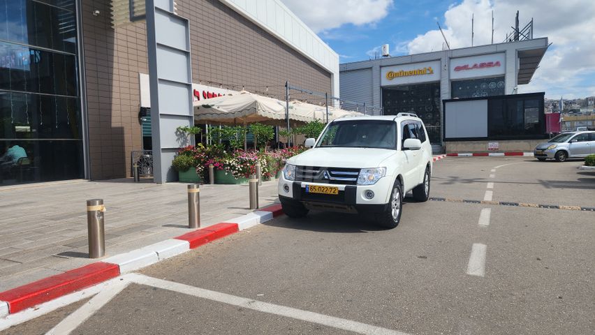 מיצובישי פג'רו