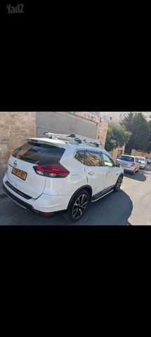 ניסאן אקס טרייל